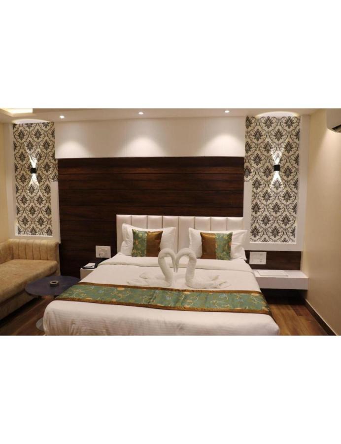 Hotel President, Jodhpur จ๊อดปูร์ ภายนอก รูปภาพ
